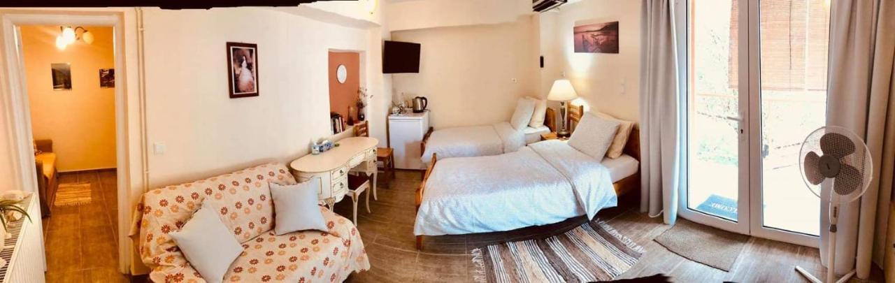 Bed and Breakfast Kostas Walkers Point Dafnata Екстер'єр фото
