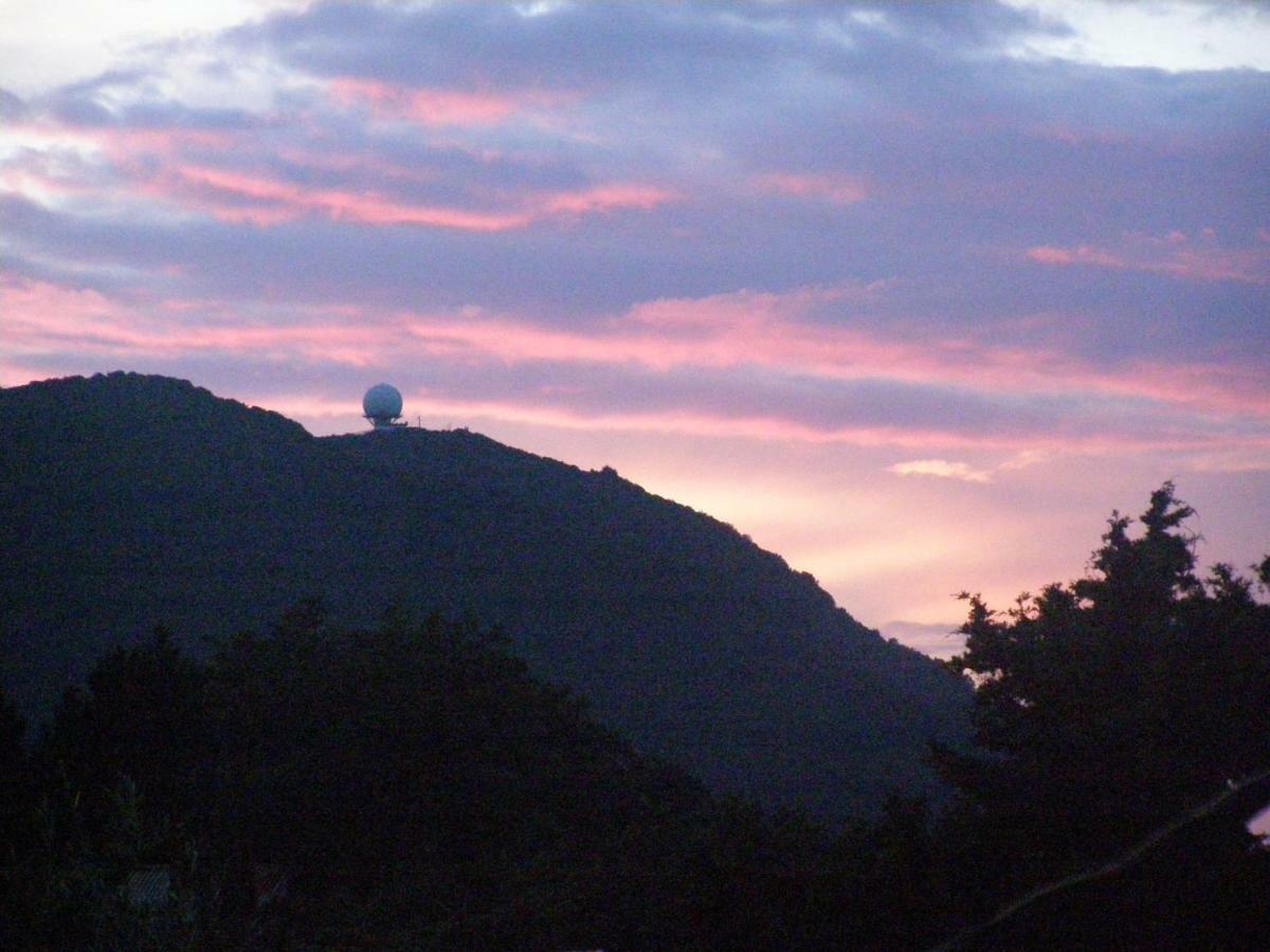 Bed and Breakfast Kostas Walkers Point Dafnata Екстер'єр фото