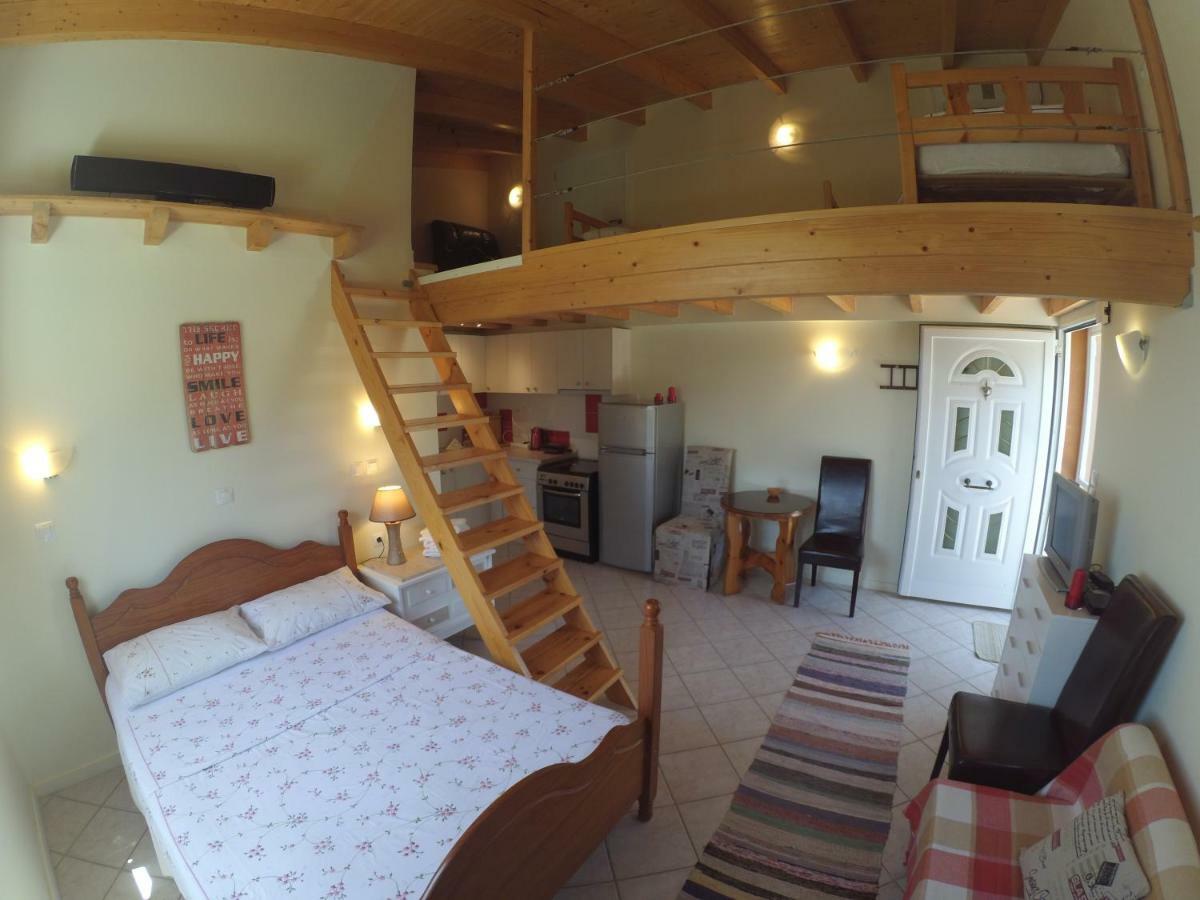 Bed and Breakfast Kostas Walkers Point Dafnata Екстер'єр фото
