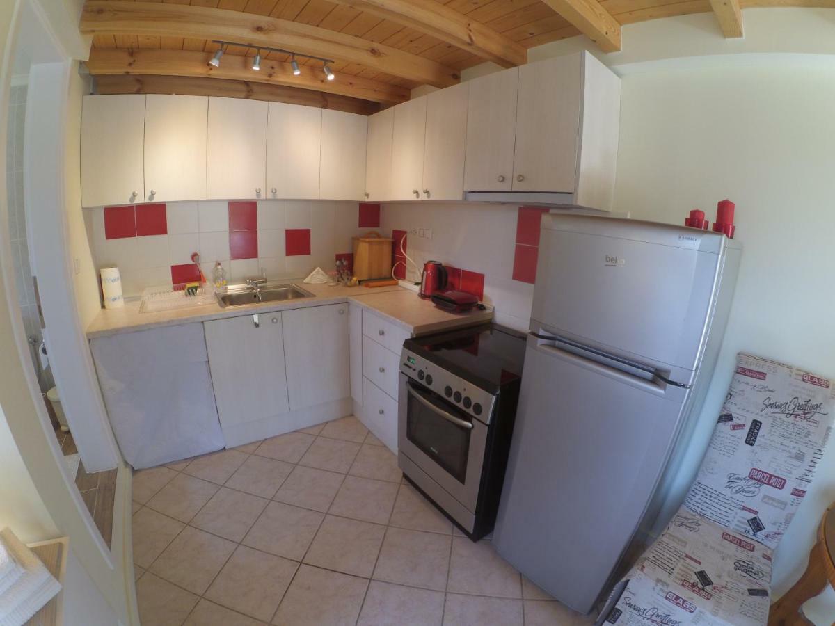 Bed and Breakfast Kostas Walkers Point Dafnata Екстер'єр фото